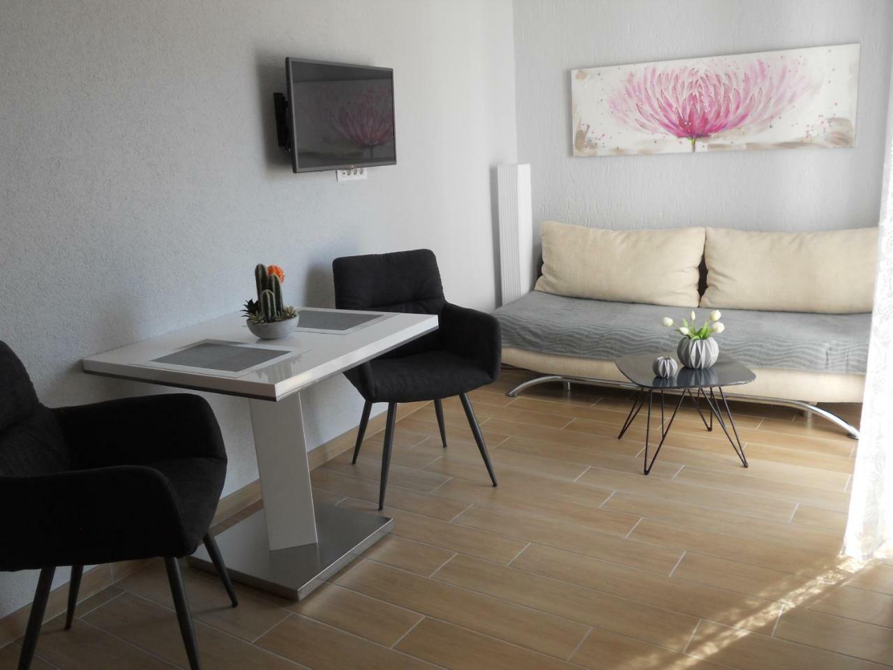 באסקה Apartments Mihalic I מראה חיצוני תמונה